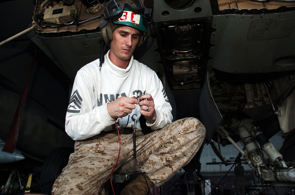 Maintenance Work Aboard USS Nimitz