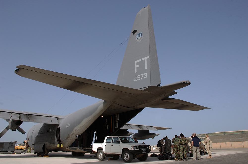 DVIDS - Images - Search and Rescue Training in Djibouti [Image 2 of 18]