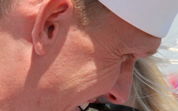 Port Royal and Hopper return to Pearl Harbor after six-month deployment