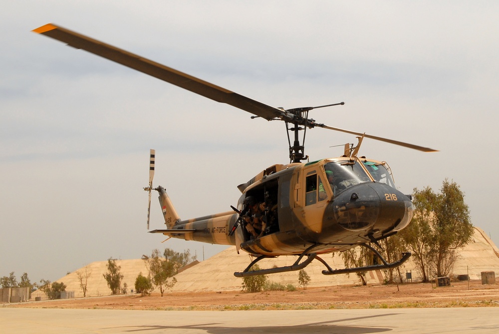 Iraqi Air Force Performs First Medevac Mission