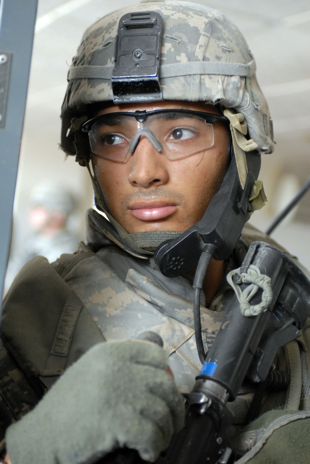 Multi-National Division - Baghdad Soldiers Provide Security During Mission in Sadr City