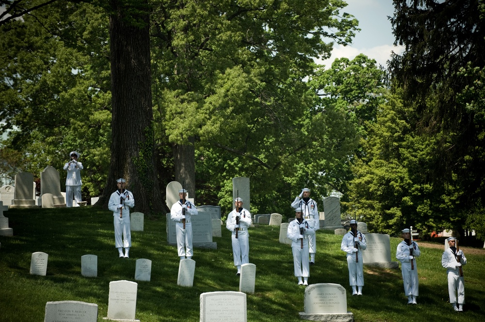 Former Naval Academy superintendant receives honors in Annapolis