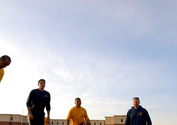 Senior Navy enlisted test drives new uniforms