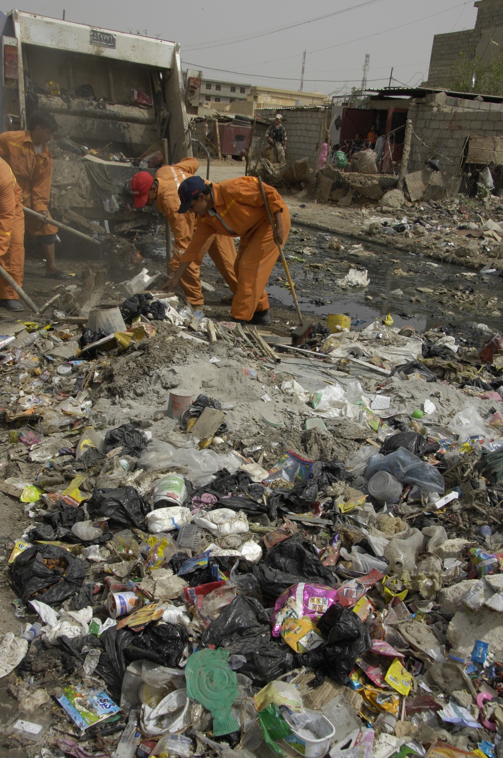 Mosul Street Clean Up