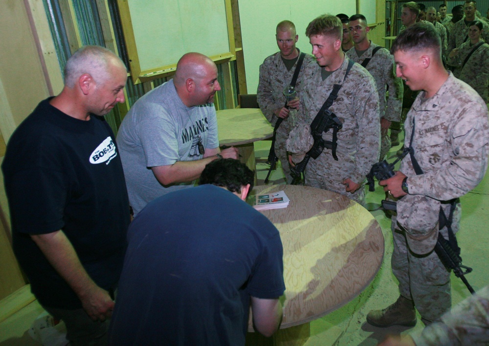 Scott Kennedy''s comics bring laughs to Marines