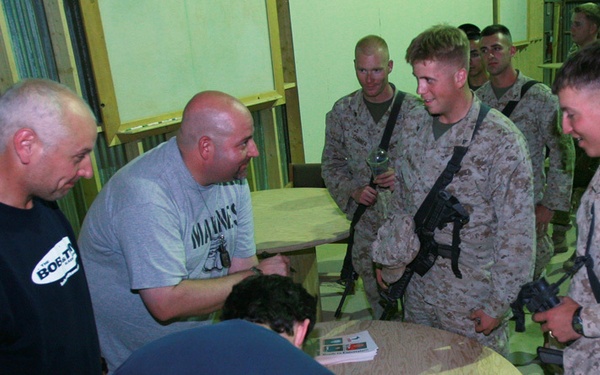 Scott Kennedy''s comics bring laughs to Marines