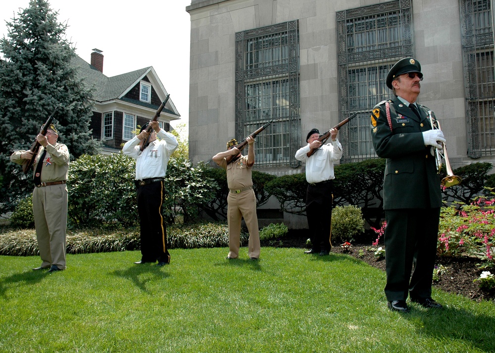 New York post office memorializes Medal of Honor winner