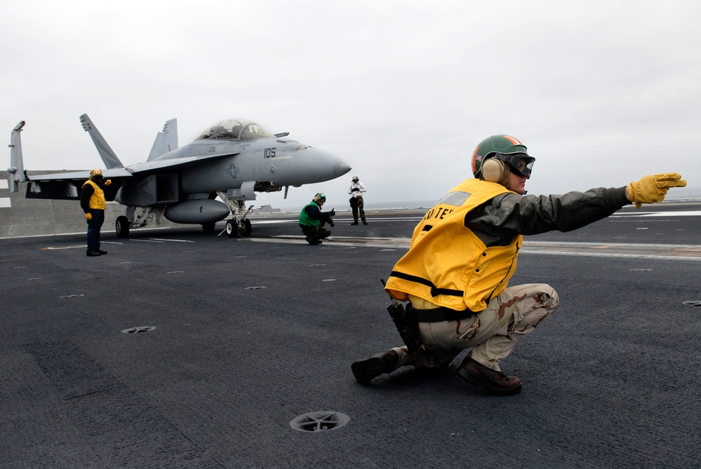 USS John C. Stennis conducts flight operations off California coast
