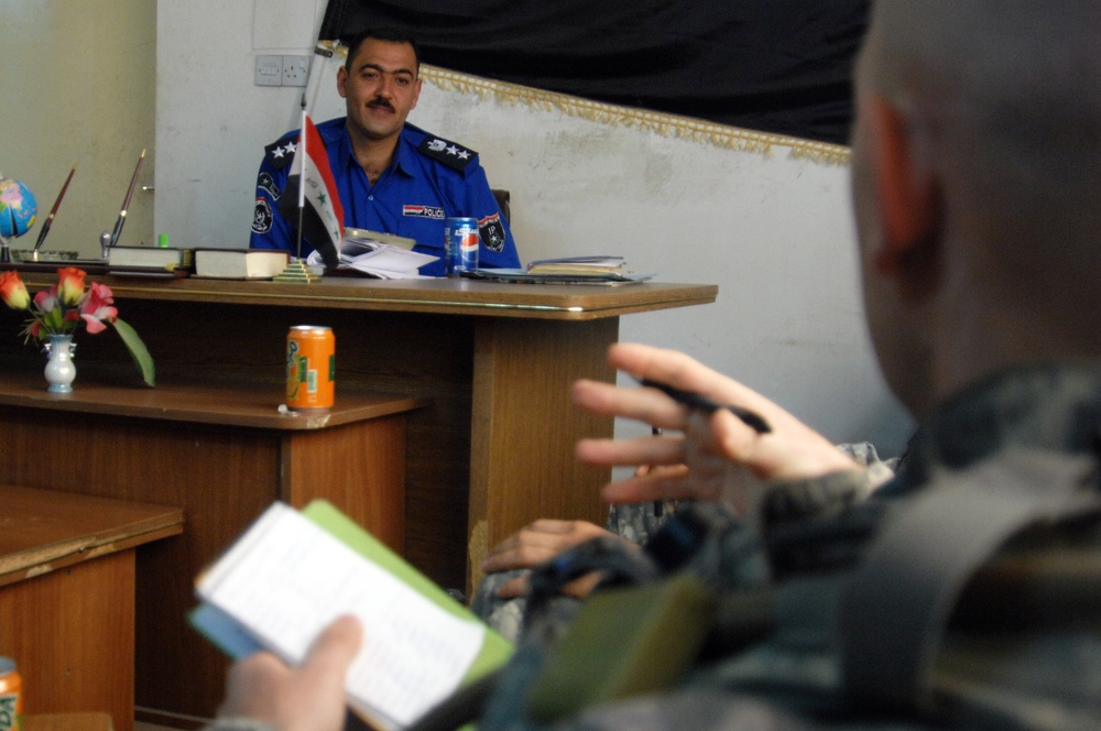 Iraqi police on duty in Diyala