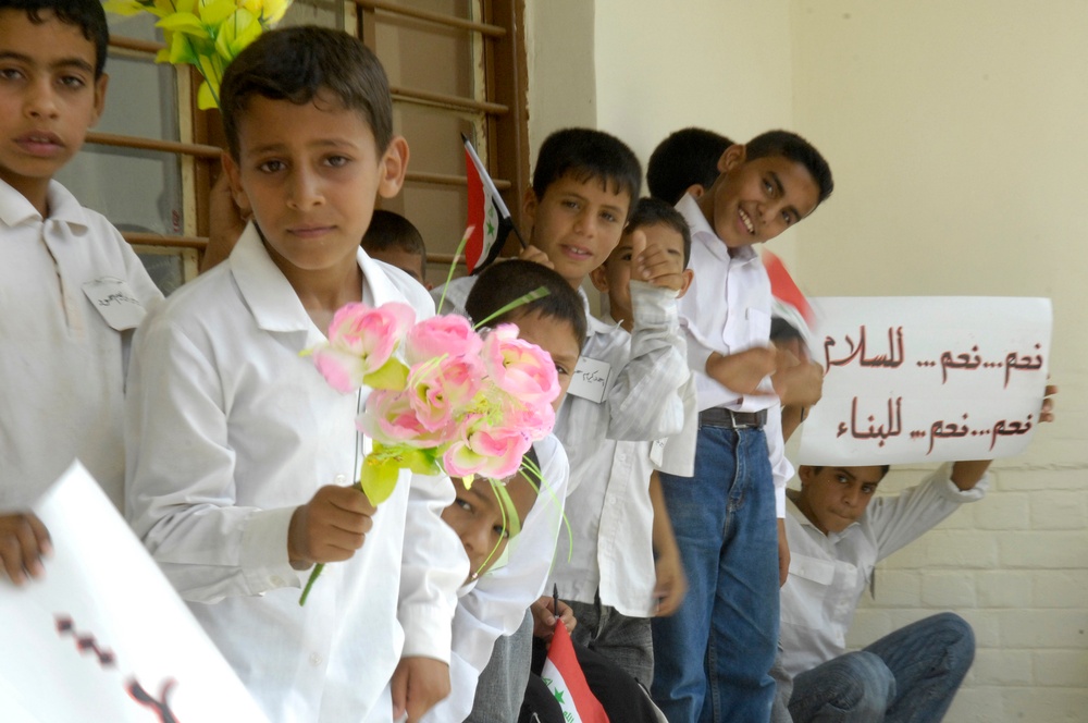 Iraqi Children Show Appreciation