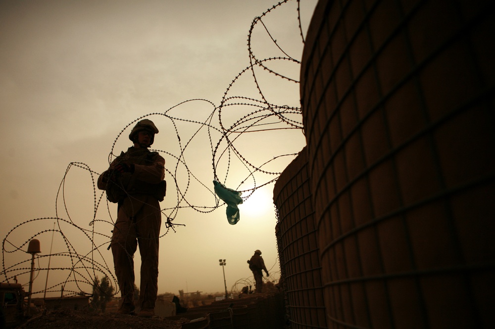 Marine Engineers Demilitarize Iraqi Road