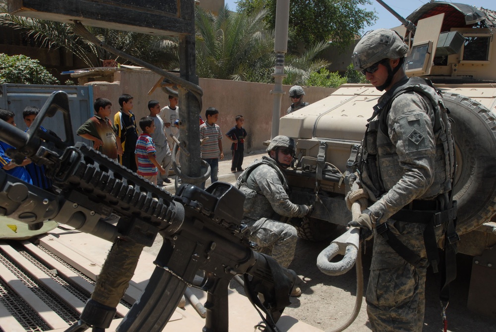 Comanche Troop maintains security in Abu T'shir