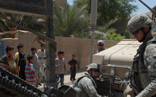 Comanche Troop maintains security in Abu T'shir