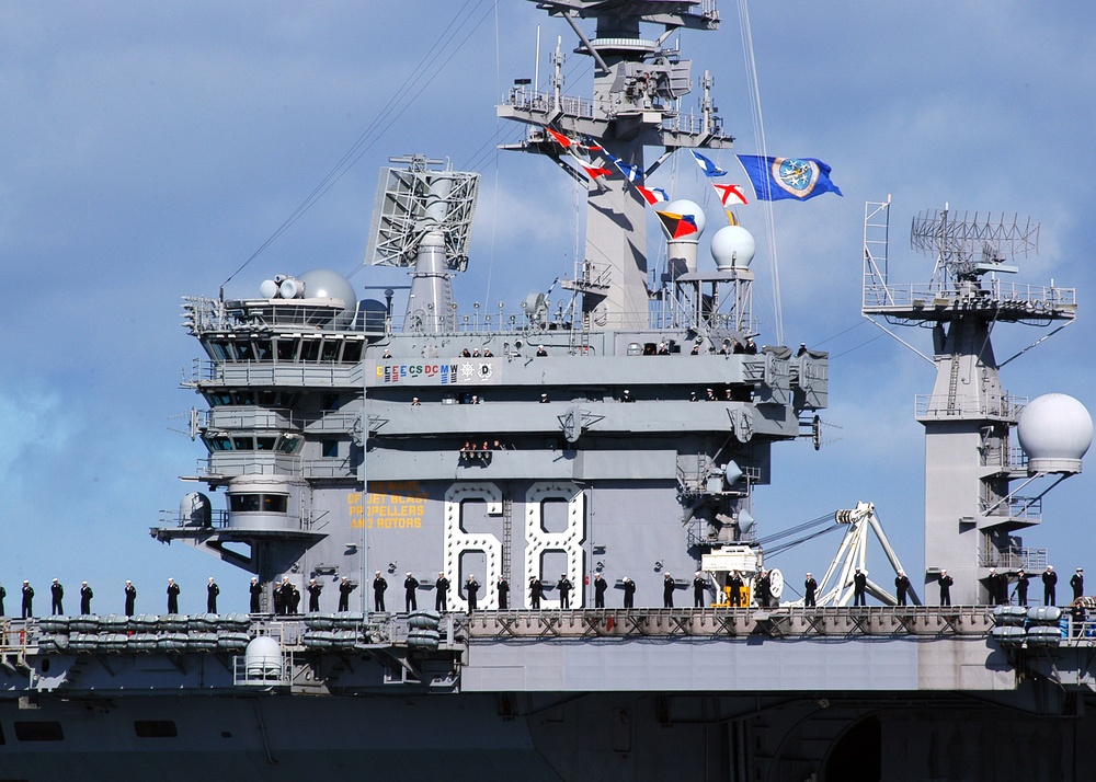 Nimitz gets underway for deployment