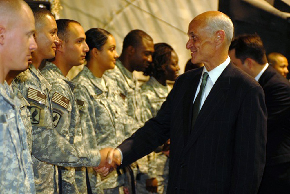 We pledge allegiance: 44 service members earn U.S. citizenship on Memorial Day
