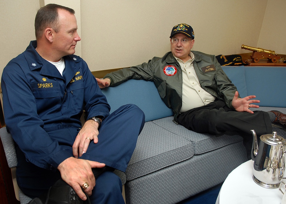 Top Navy official visits with Destroyer Squadron 9 commander