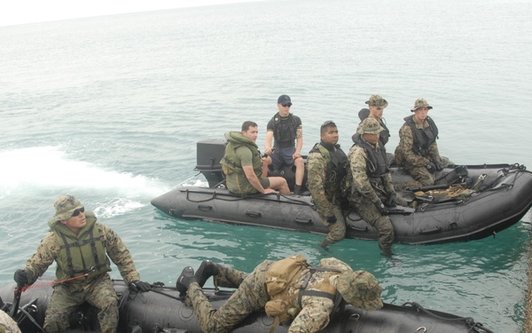 Marine operations on Kin Red
