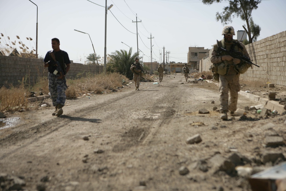 Security patrol in Al Sina'a