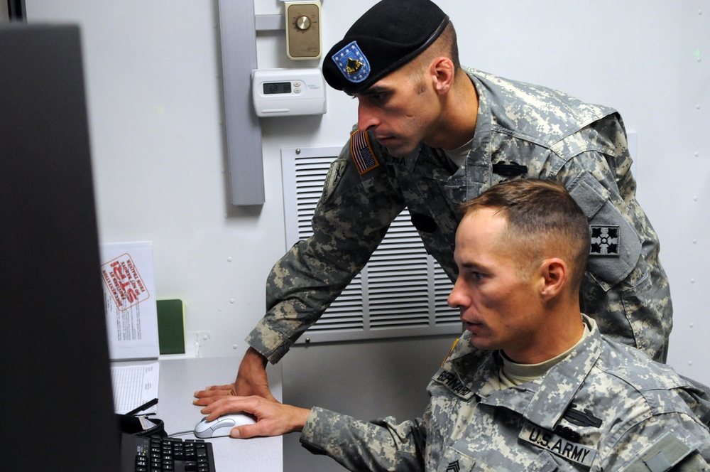 Warhorse Soldiers graduate Master Gunner course