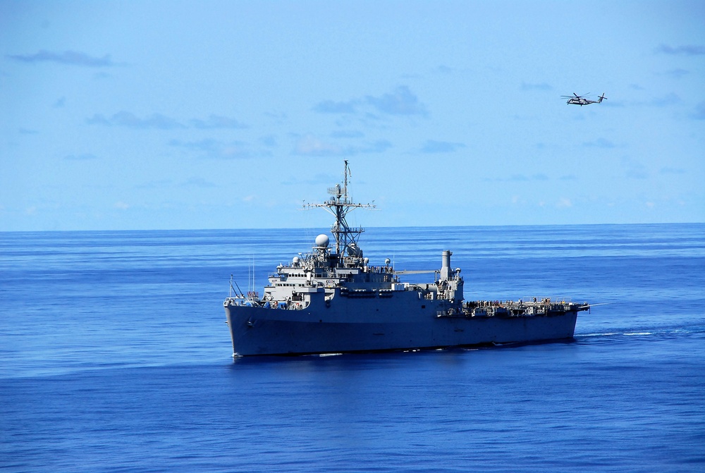 Super Stallion Lands Aboard Germantown