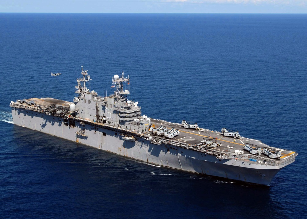 USS Peleliu in South China Sea