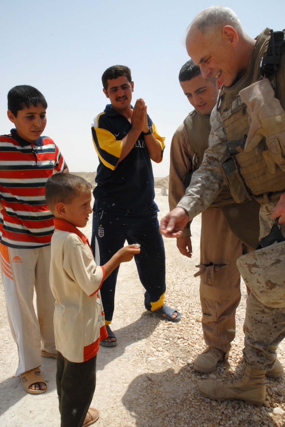 Marine general visits newly-built bridge near Baghdadi