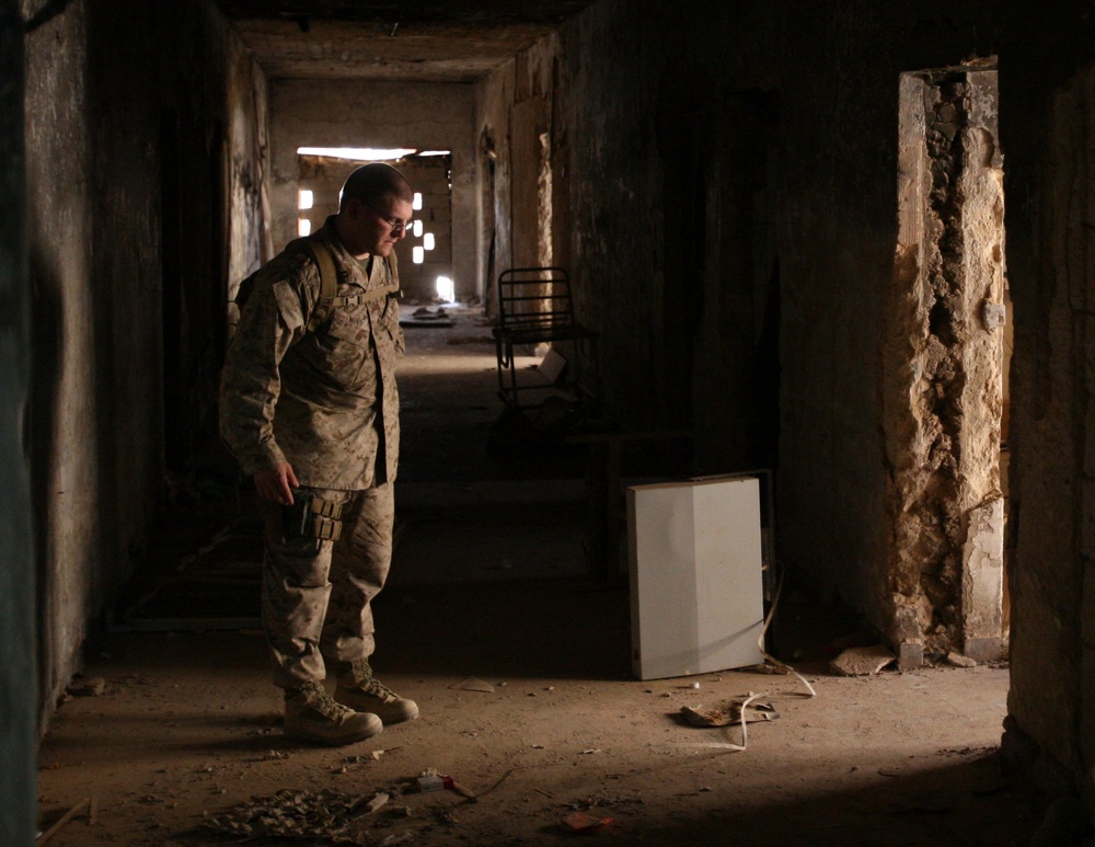 Buying a better tomorrow: CLB-6 dispersing, CAG use money as a weapon in Haditha Triad