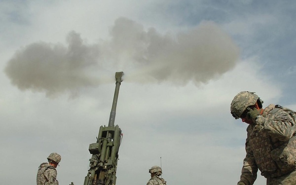 Howitzer training session in Afghanistan