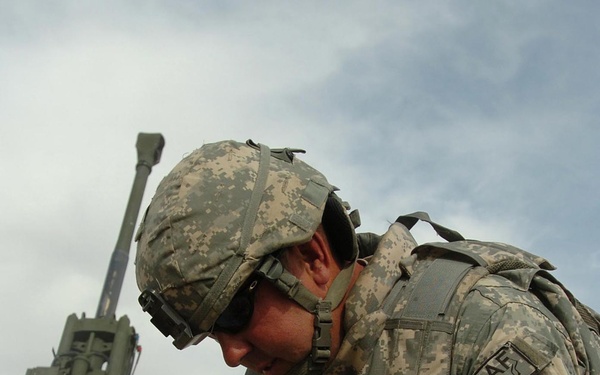 Howitzer training session in Afghanistan