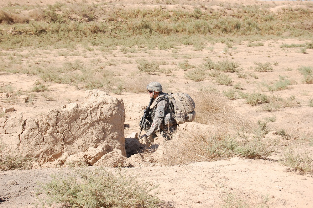 DVIDS - Images - Wolfhounds search for enemy weapons caches [Image 1 of 2]