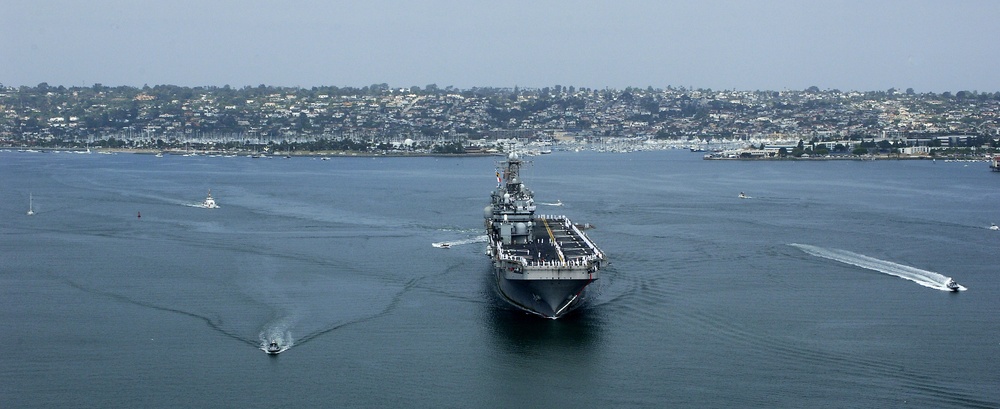 USS Tarawa returns home one final time