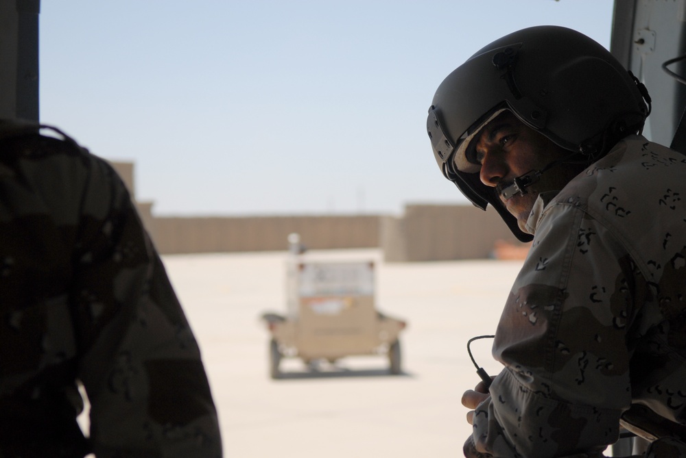 Airmen Train Iraqi Air Force Members