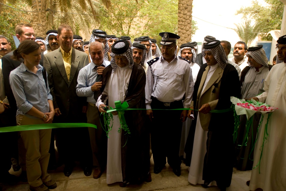 Al-Kut agricultural union headquarters reopen