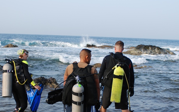 Gitmo Puts the Cuba in Scuba!