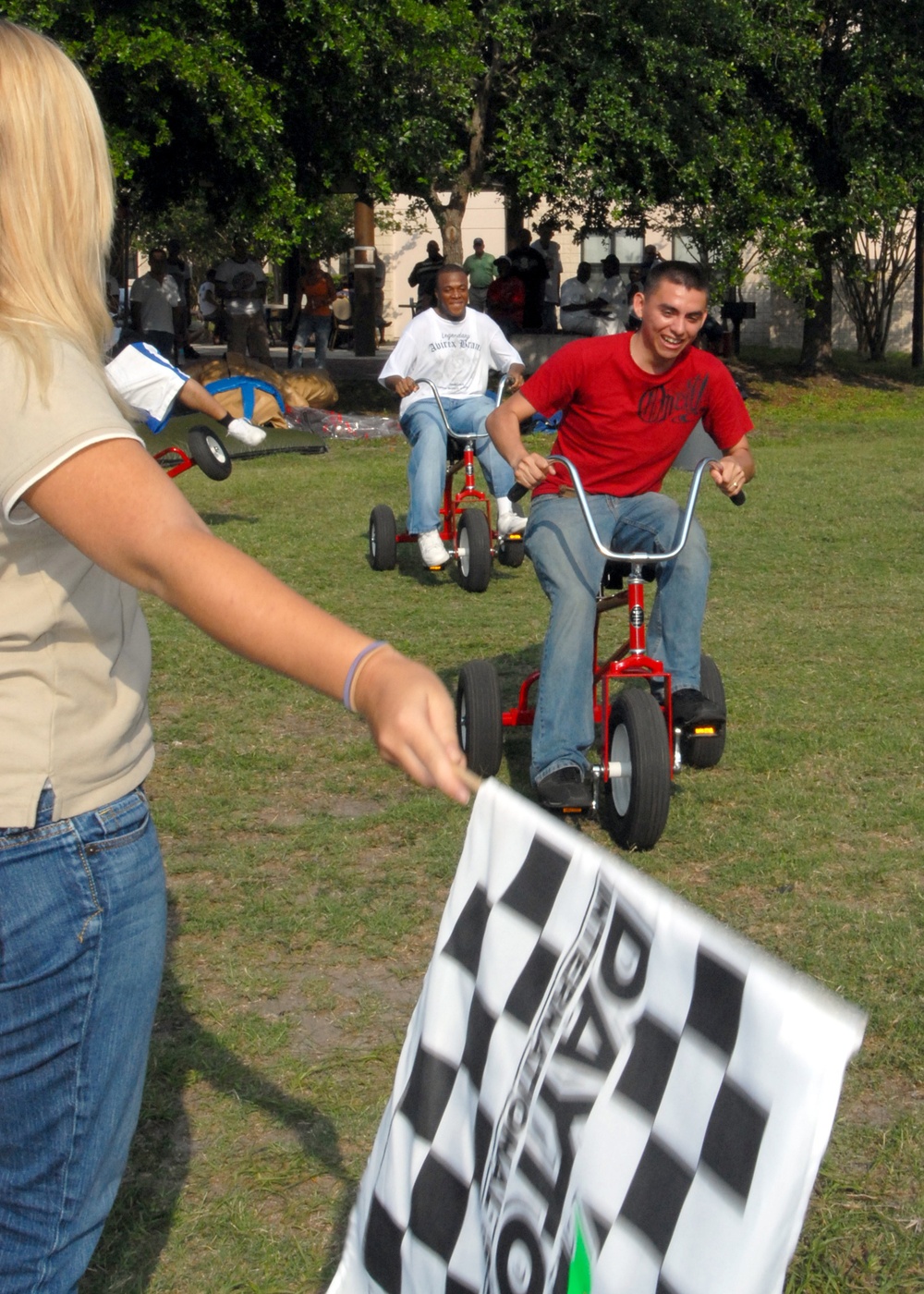 Naval Air Station Jacksonville service members unwind at Barracks Bash