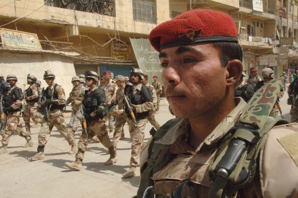 Iraqi Soldier Guards General Ali