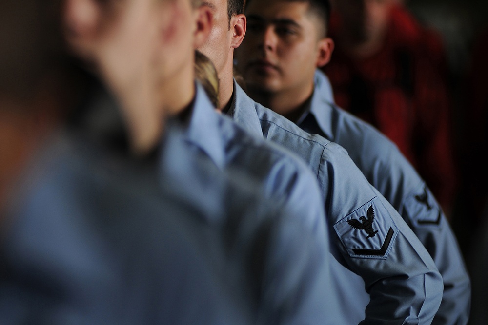 Operations aboard USS Abraham Lincoln