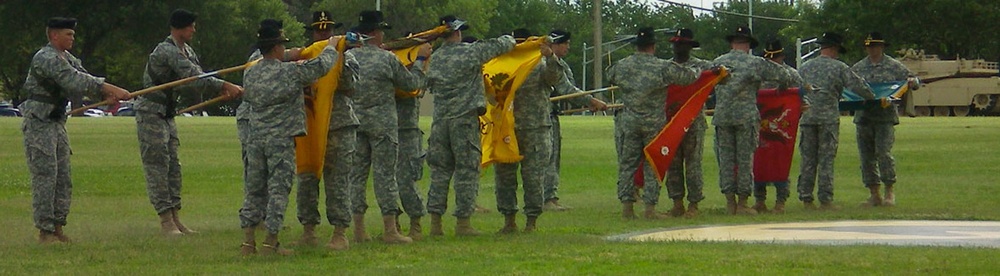 Long Knives case colors - 4th Brigade Combat Team ready for 15-month deployment