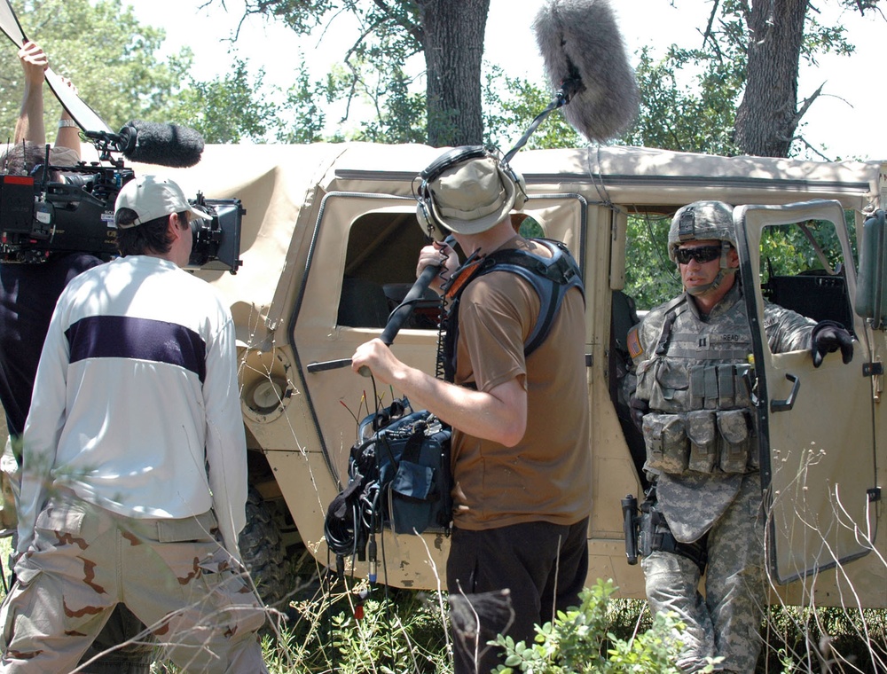 Military Channel visits &quot;Grey Wolf&quot; artillery