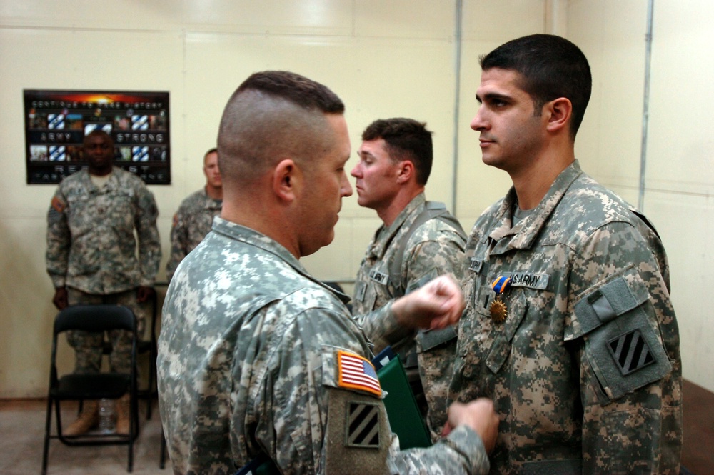 Pilots awarded Air Medal for valor