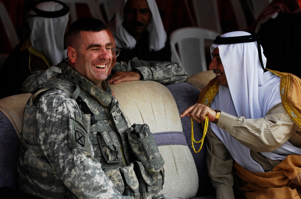 Contract signing for Sons of Iraq