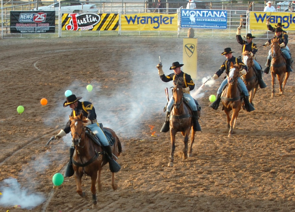 Horse Cavalry Detachment Shoots, Rides the Old-school Way During Pre-show