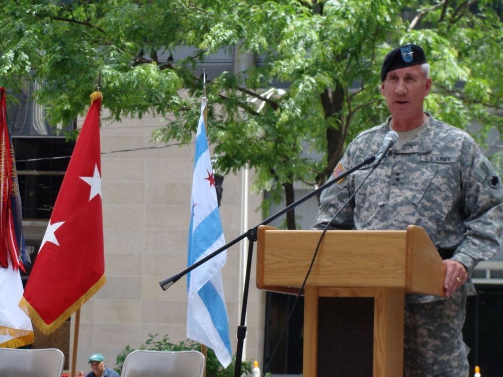 U.S. Army Celebrates 233rd Birthday in Chicago's Daley Plaza