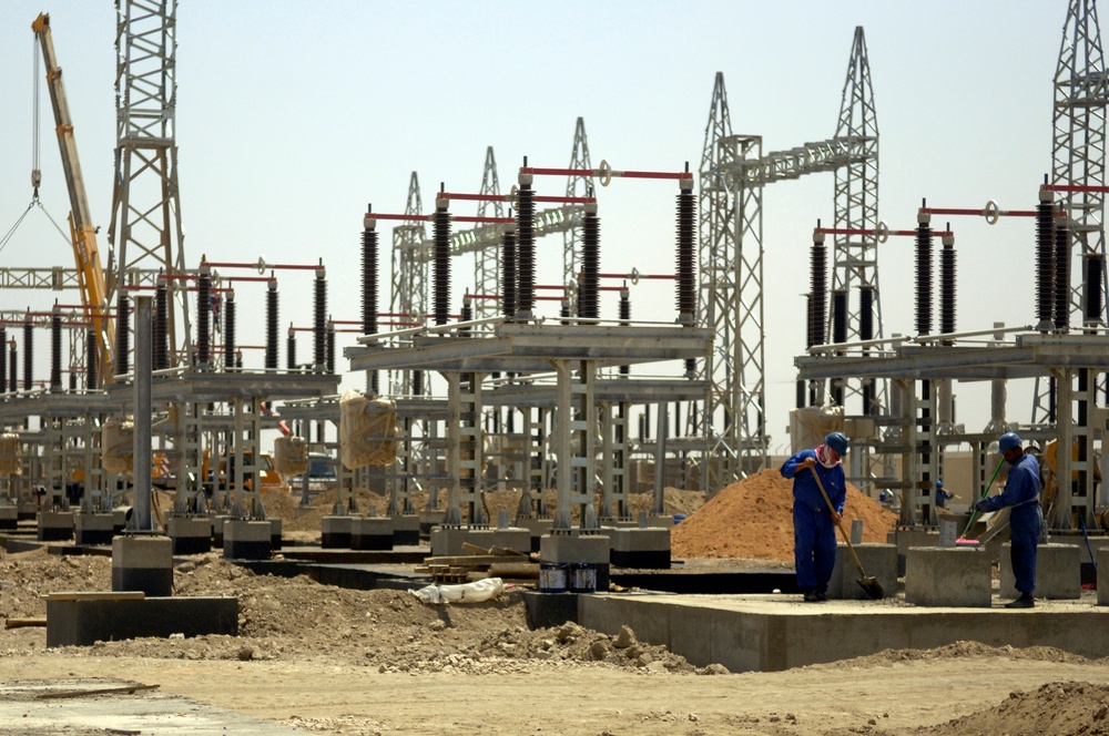 Iraqis Build Electric Sub-Station