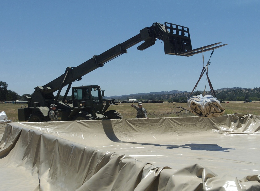 786th Sets Up Fuel Point on FOB Schoonover