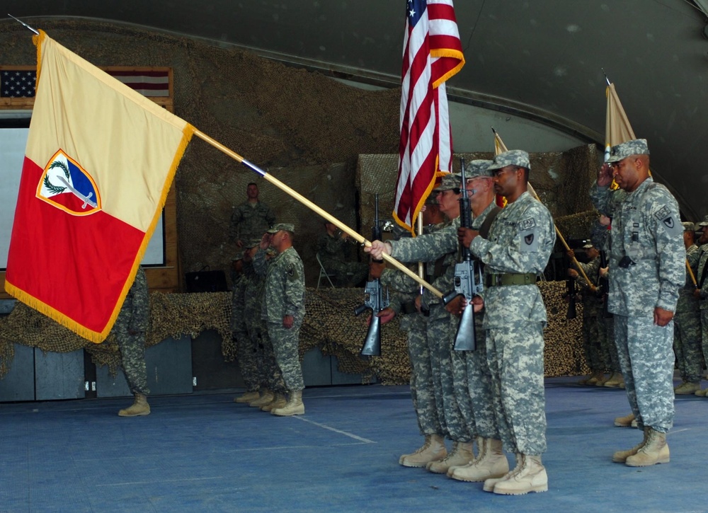 Colors, command change hands for 401st