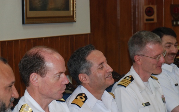 Vice Adm. Cosgriff address Pakistan navy war college