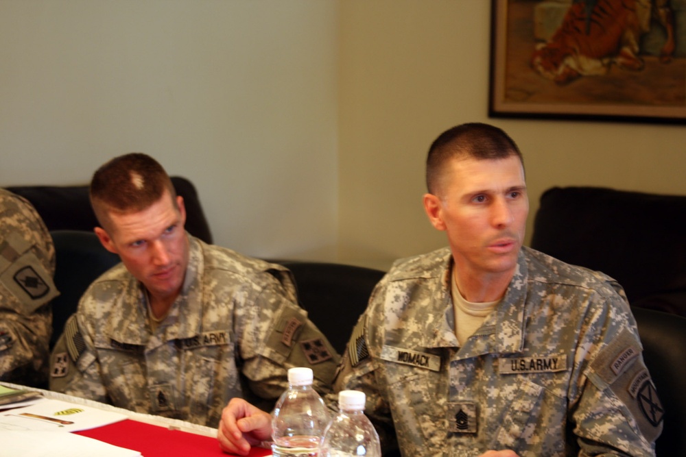 DVIDS - Images - MND-B CSM hosts brigade senior enlisted leaders from ...