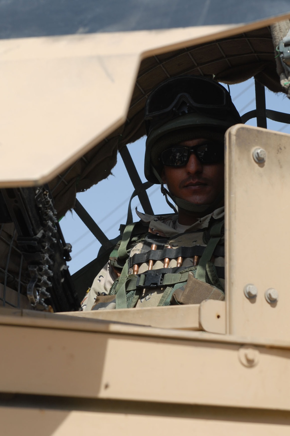 DVIDS - Images - Iraqi Army conducts clearance operation in Rashid ...