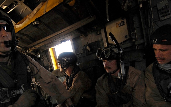 Sailors arrive at Gulf of Aden to train